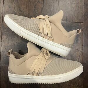 Steve Madden Lancer Women's 7M Blush Fabric Low Top Lace Up